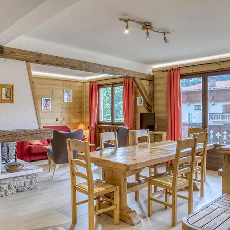 Jaillet, 2 Chambres, Balcon, Parking - Fr-1-453-226 * Megève